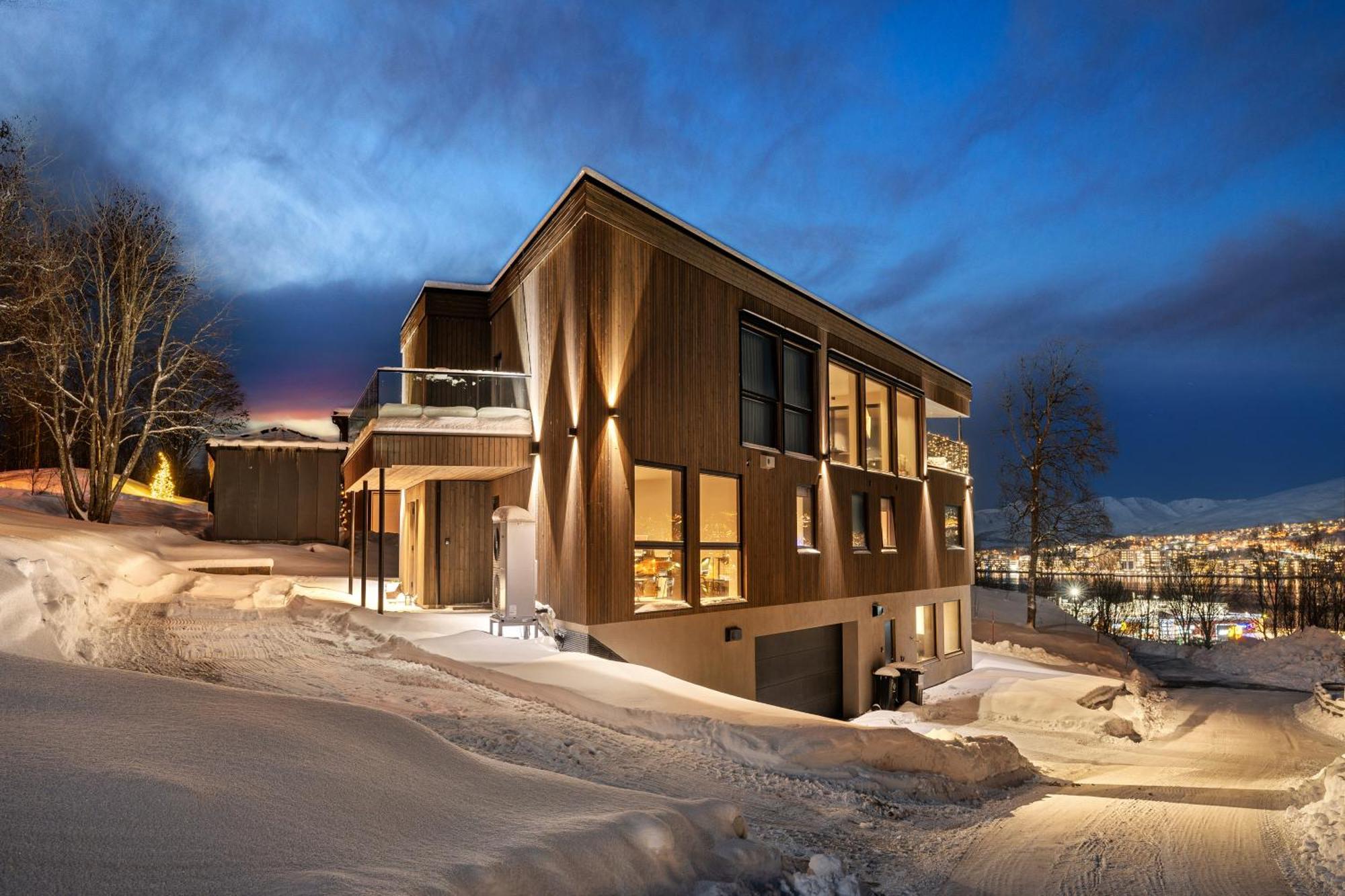 Arctic Homes - The View Тромсё Экстерьер фото